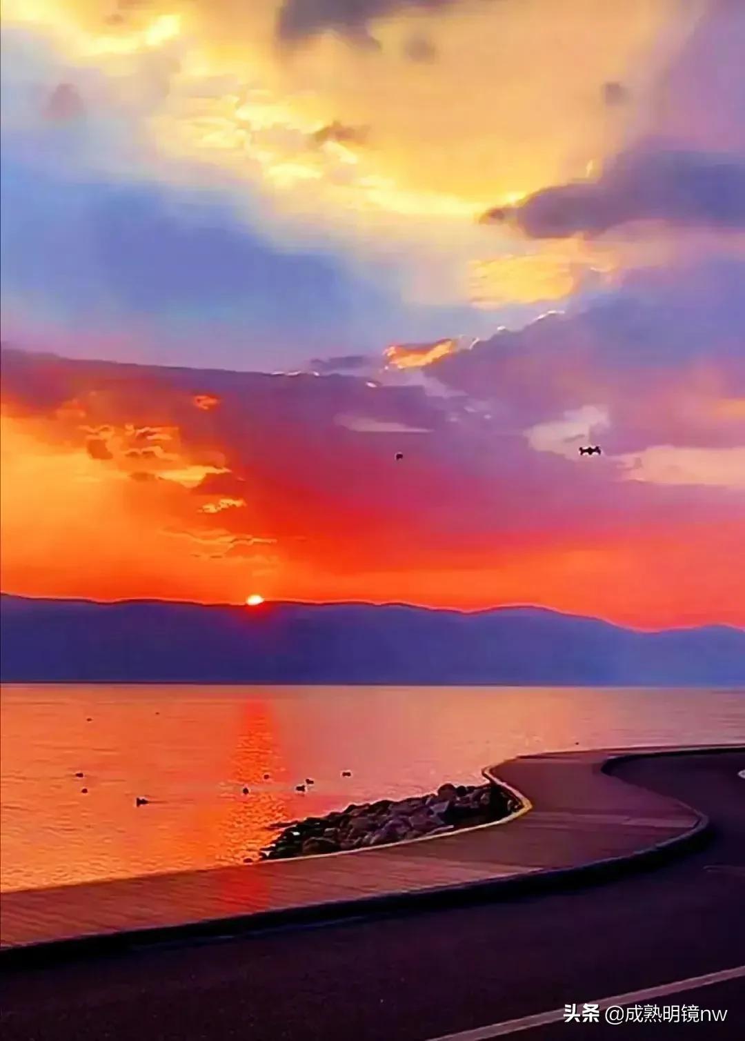 霞光万丈，光彩夺目，璀璨光辉的旭日东升美图欣赏(图35)