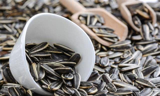 古代天才少年的绝美诗词，飘逸脱俗，读完这10首诗，心都快化了(图7)