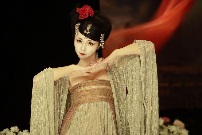 古代天才少年的绝美诗词，飘逸脱俗，读完这10首诗，心都快化了(图8)