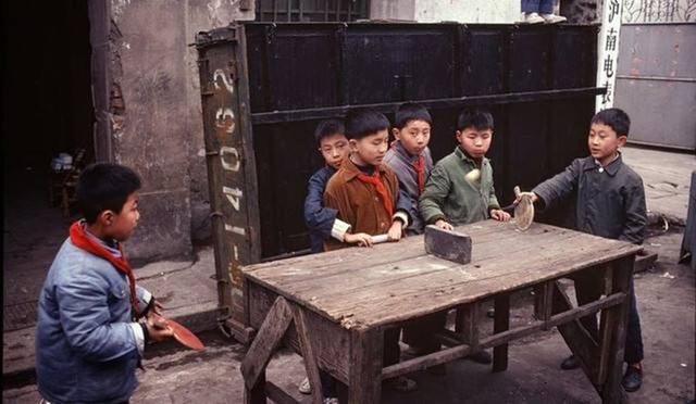 致那些50、60、70、80后的纯真童年，越长大越怀旧，看完泪目(图21)