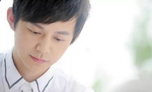 何炅20则经典语录：仰望星空，念念不忘自己的梦(图4)