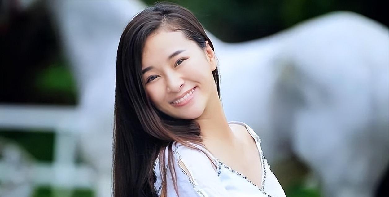 廖智经历地震失女与失腿之痛，遭丈夫抛弃后奋力逆境翻盘(图5)