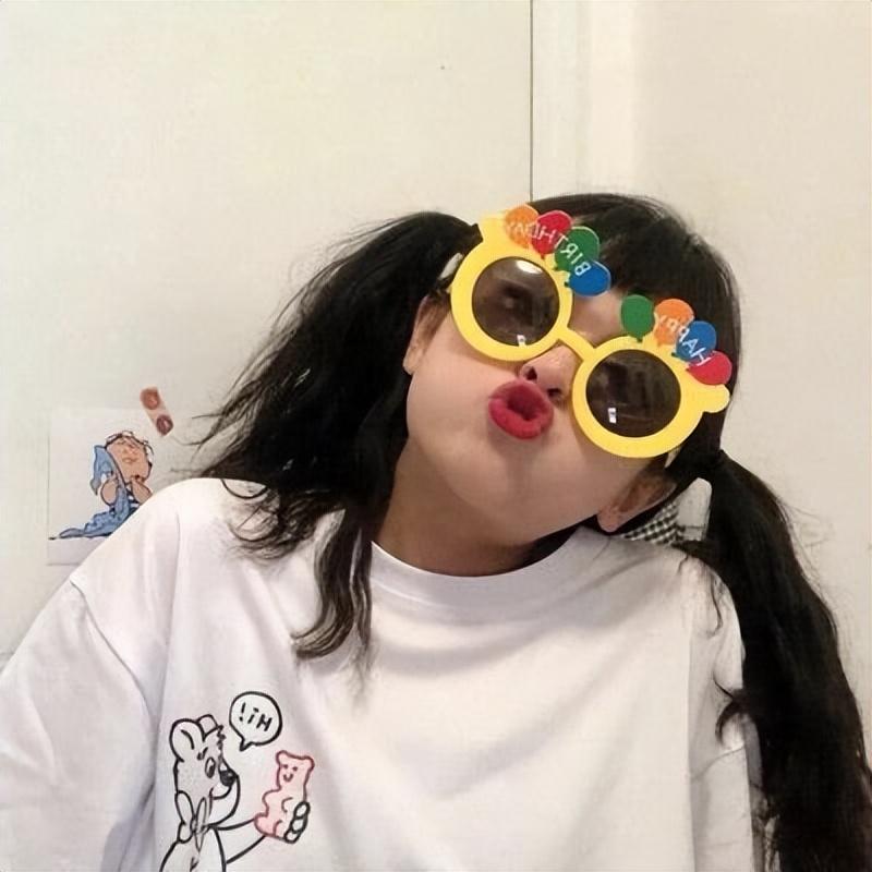 无聊时发朋友圈的搞笑句子，嘎嘎有趣(图2)