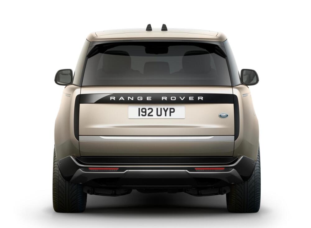 全新路虎揽胜——“有血性的男人都想要有一款”(图16)