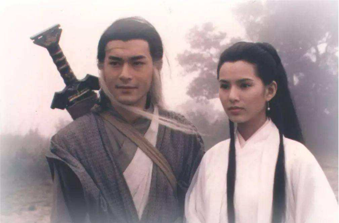 “一个情字书万卷，只写恩爱是江山”品读金庸28句经典爱情语录(图2)