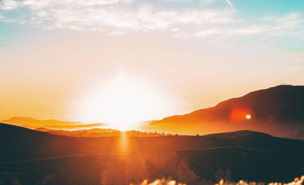 诗词鉴赏-时间如水 岁月如歌，十首古诗词，在岁月流逝中沉淀自己(图3)