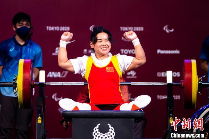 对话｜残奥冠军郭玲玲：21岁练举重 体育让她再不自卑(图3)