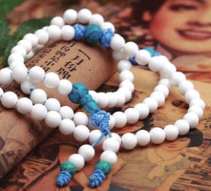 佛家七宝之一的砗磲，洁白晶莹，给我们带来了高雅纯洁首饰之美(图3)