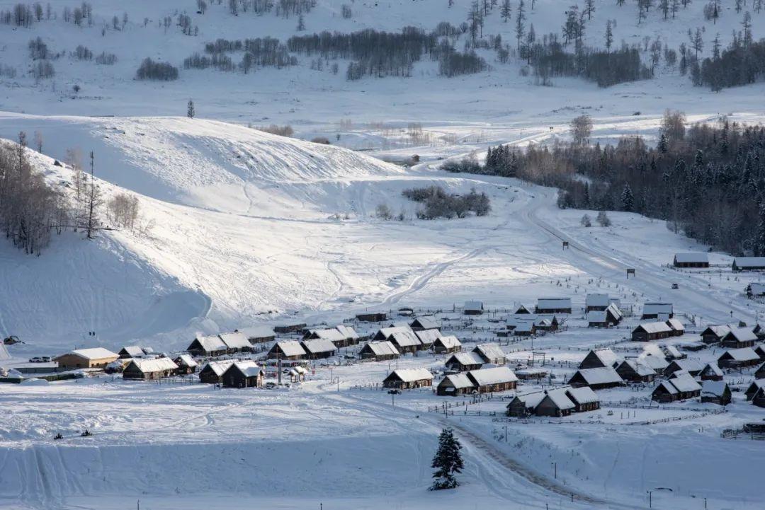 100句雪诗词，听风起，看雪落，人间有清欢(图5)