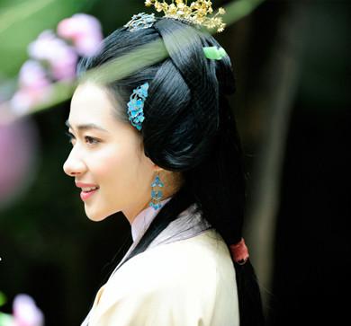 尘缘浅，红尘一梦弹指间，轮回转，回眸一笑尘世缘(图1)