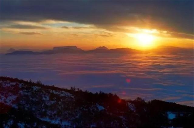 关于大漠的8条经典句子，在古诗词领略大漠风光(图1)