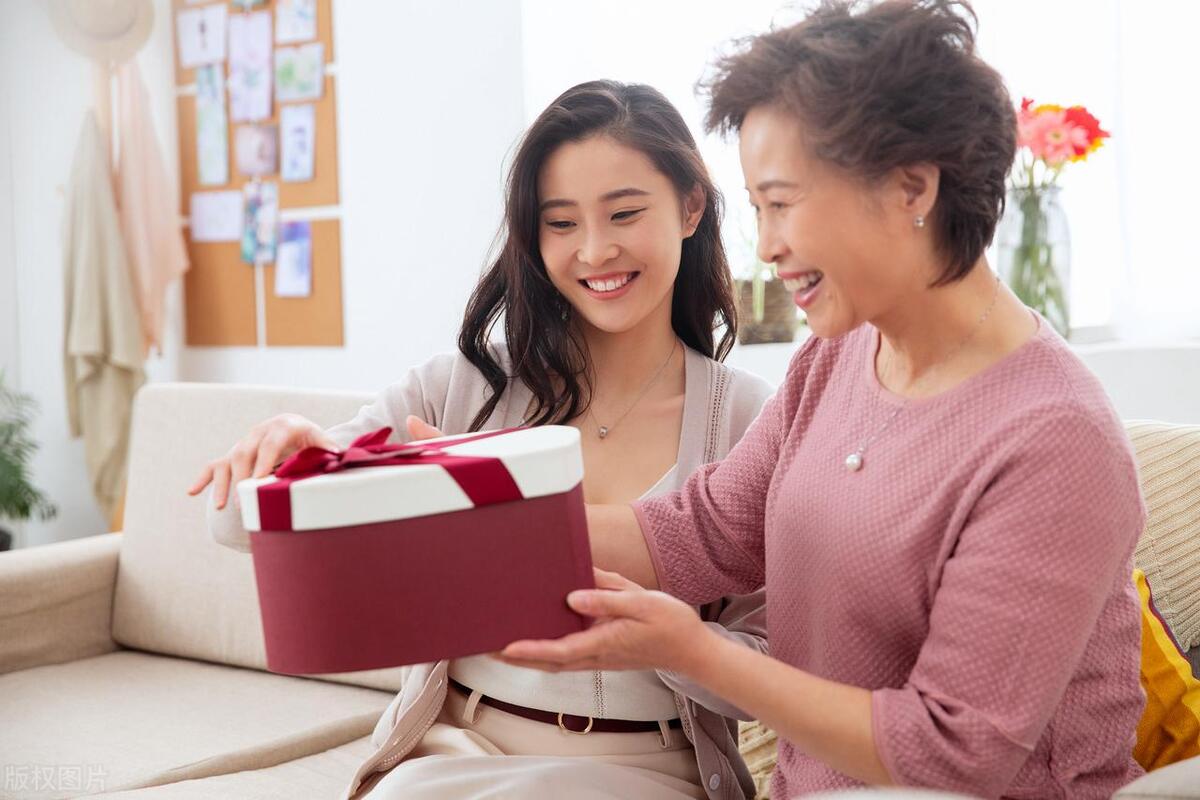 爱在母亲节：感谢妈妈的无私付出和爱。这些语录帮你表达(图2)