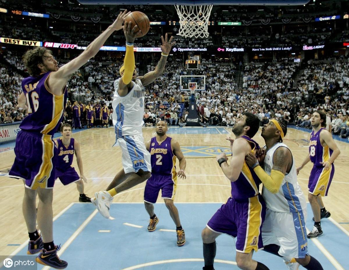 致敬阿伦·艾弗森：只有我自己才能使自己停下来，我只想做我自己(图8)