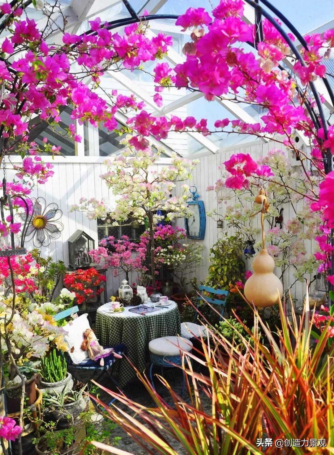 有一小院，种满繁花，天上有月，人间有你，这就是理想生活的模样(图6)