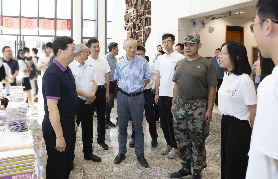 你好，新同学！(图13)