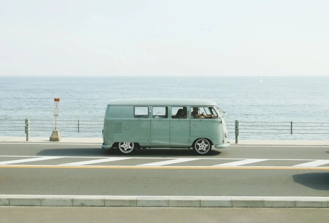 13个浪漫小句子，温柔了整个夏天(图1)