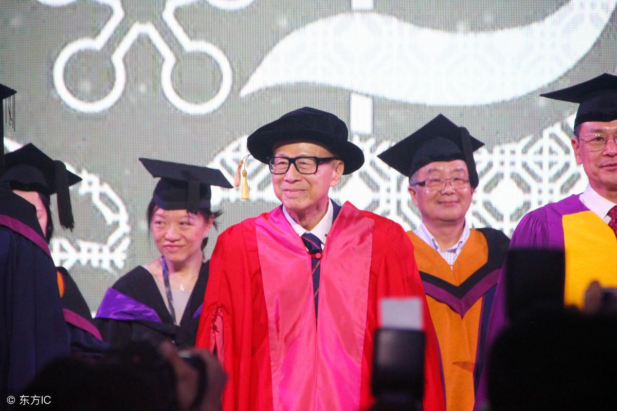 李嘉诚：我之所以从未失败，全靠这16字箴言！做到，前途无限光明(图4)