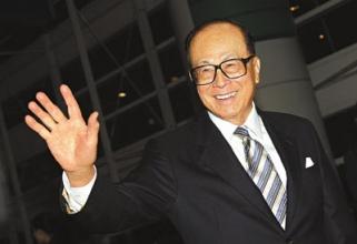 富可敌国的李嘉诚30条经商语录,这辈子必须读一读 看懂你就赚了!(图2) 富可敌国的李嘉诚30条经商语录,这辈子必须读一读 看懂你就赚了!(图2)