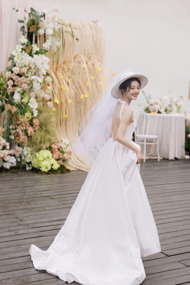 文案天花板的婚礼誓言合集(图7)