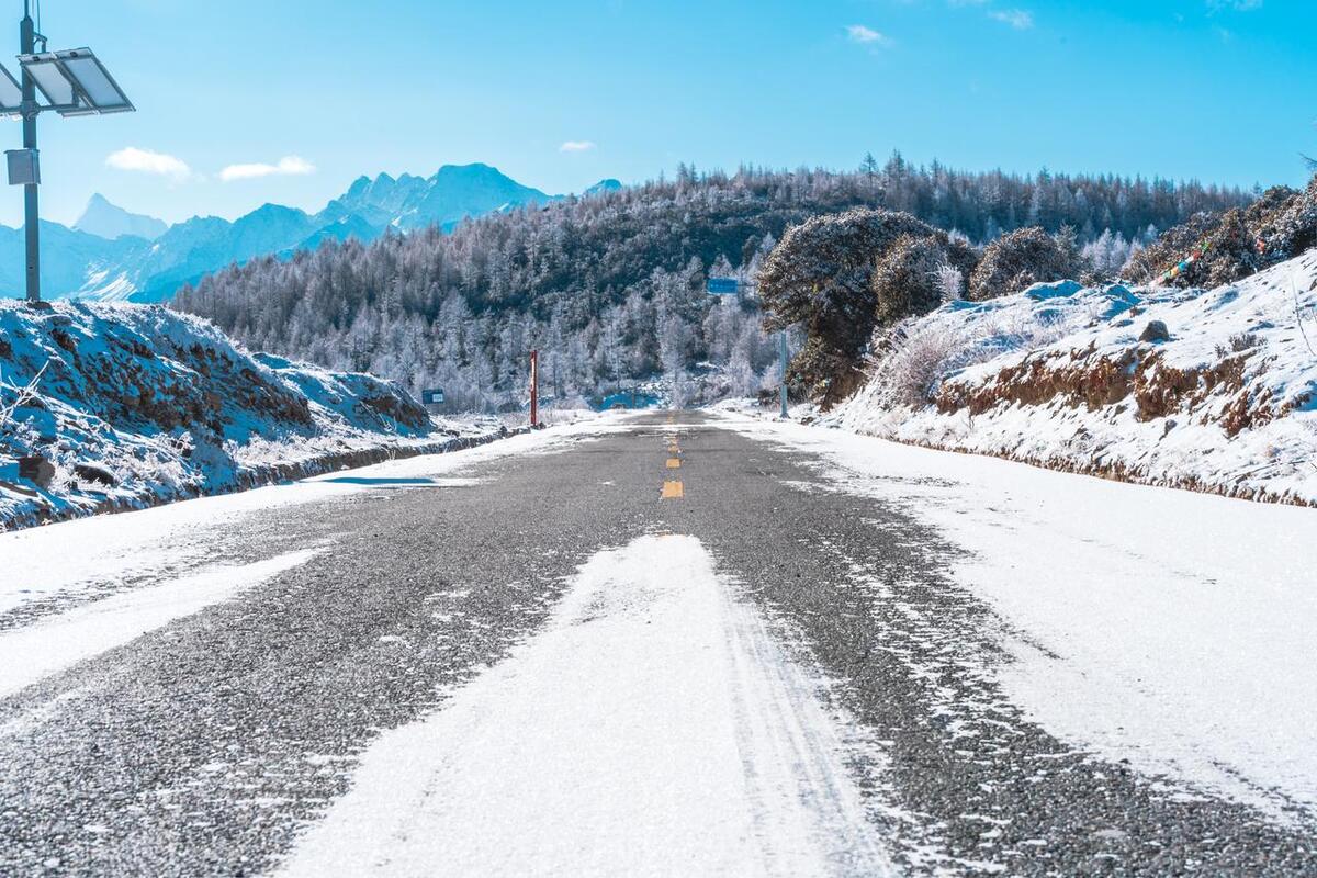 下雪天唯美的诗词你知道几条呢(图4)