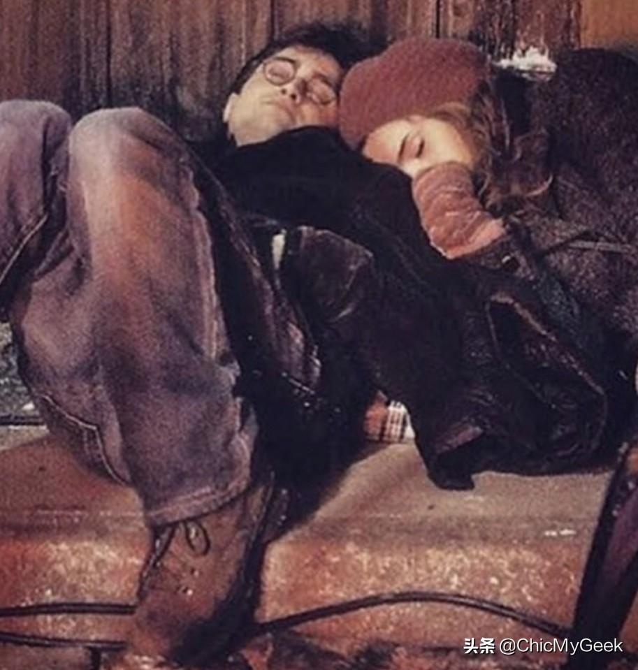 《哈利·波特20周年》哭点满满！哈利告白，罗恩对赫敏说我爱你(图5)