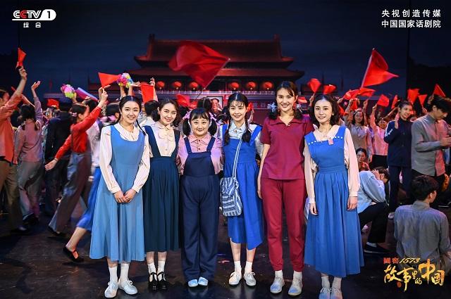 再现永不褪色的芳华记忆，高喊“青春万岁”(图5)