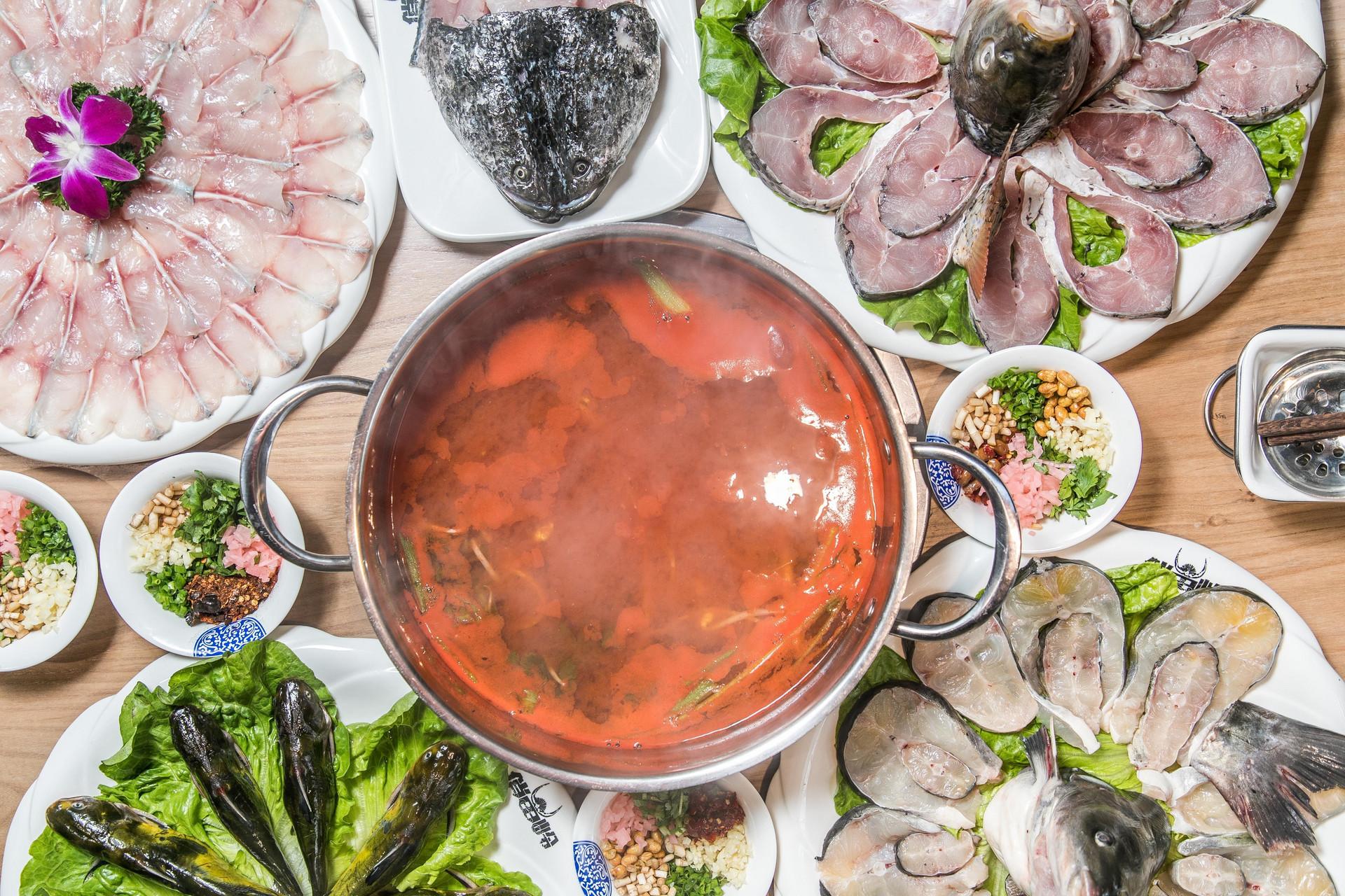 从烤鱼到酸菜鱼，一条鱼里藏着万亿生意(图9)