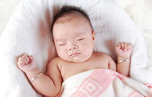 宝宝偏食挑食怎么办?宝宝偏食相关知识学习!(图1) 宝宝偏食挑食怎么办?宝宝偏食相关知识学习!(图1)