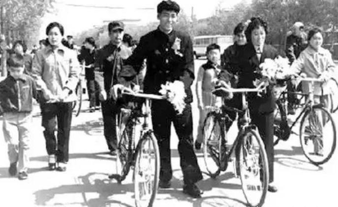 换亲之正日子，迎新娘(图2)