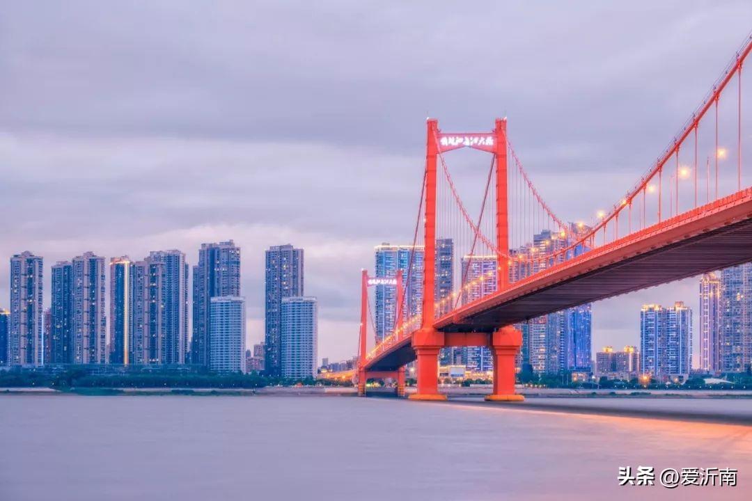 10首长江诗词，太美了，你都读过吗？(图4)