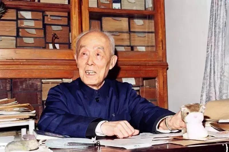 季羡林15条经典语录，时间从来不语，却回答了所有问题(图1)