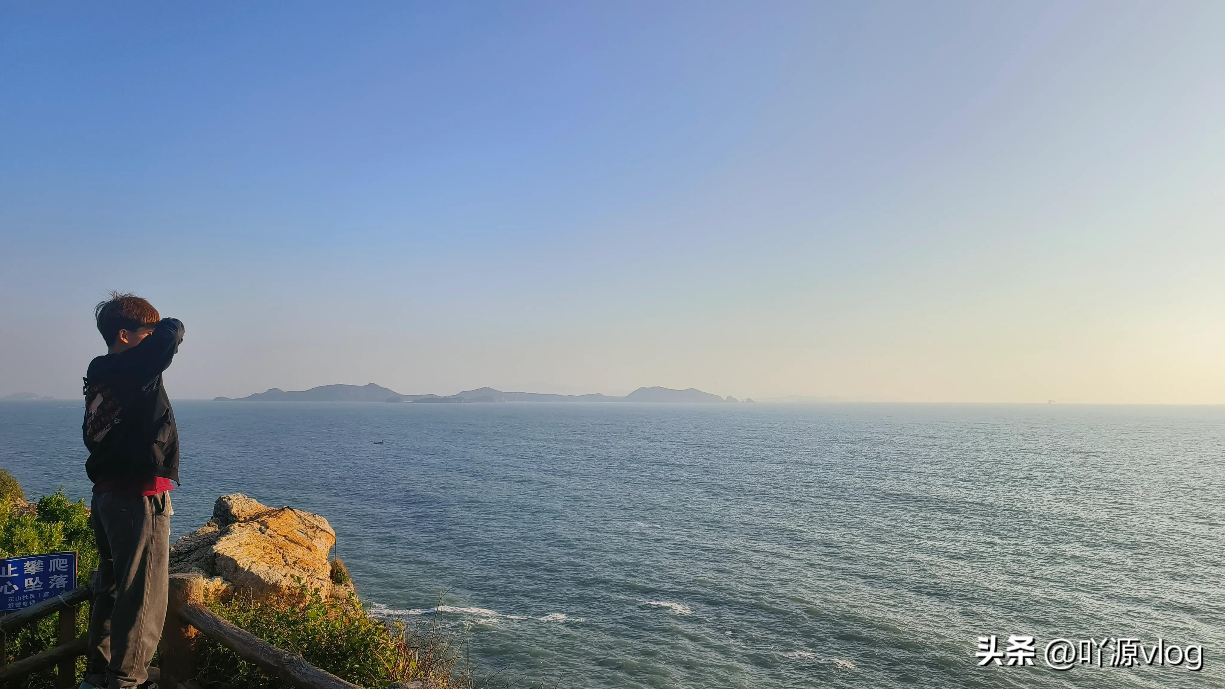 作文素材|描写大海美的诗句(图7)