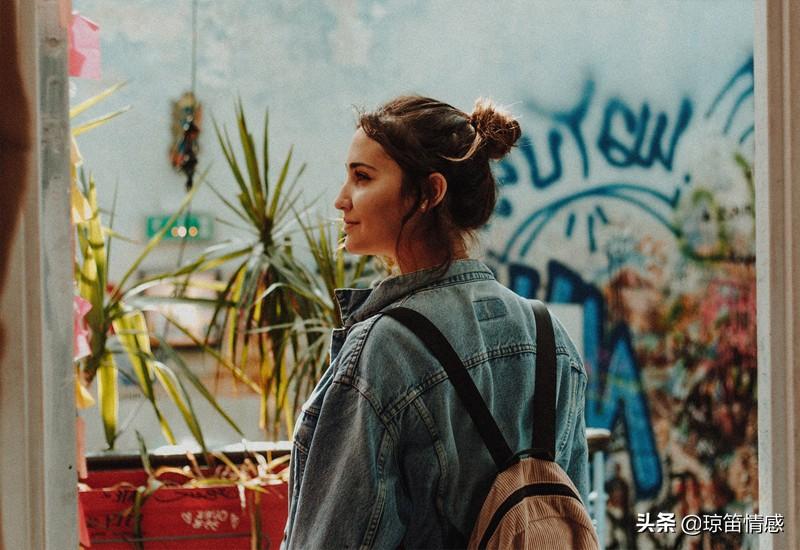 我最好的闺蜜，抢了我两任男朋友：和你最亲近的人，往往伤你最深(图3)