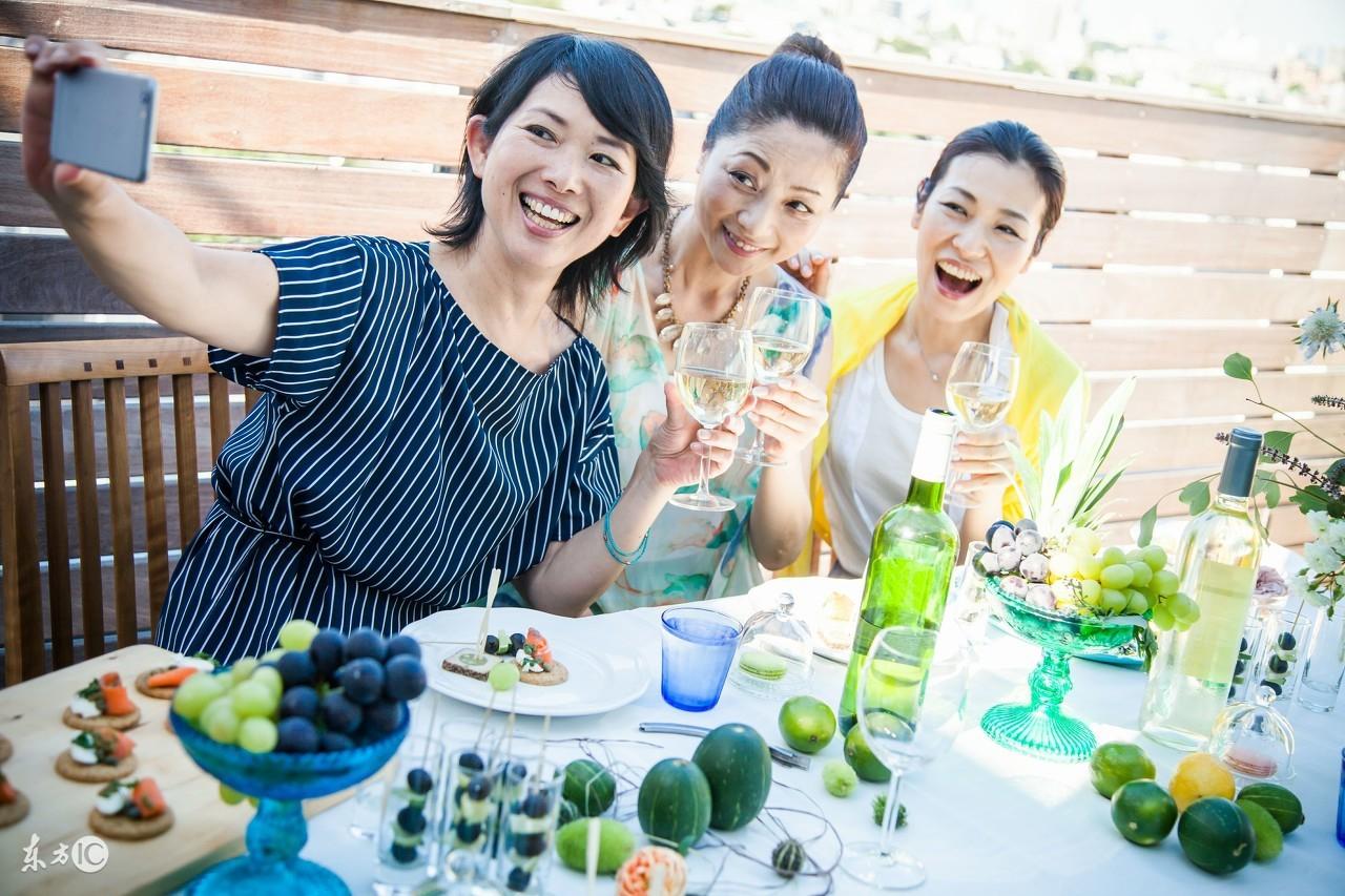 我最好的闺蜜抢了我的男朋友(图1) 我最好的闺蜜抢了我的男朋友(图1)