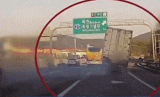 开心一刻：兄弟你摊上大事了，大家说说看这个要扣多少分(图21)