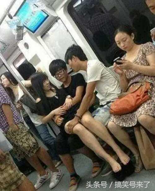 六个笑话：我给你讲，二狗子你摊上大事了(图3)