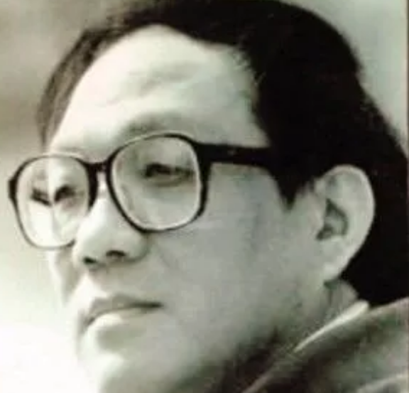 1972年，一场暴雨让史铁生失去双腿！此后，他用双手扼住命运咽喉(图7)