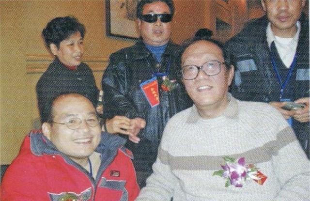 史铁生：21岁瘫痪，31岁执笔坚持写作28年，脑溢血去世，一生励志(图14)