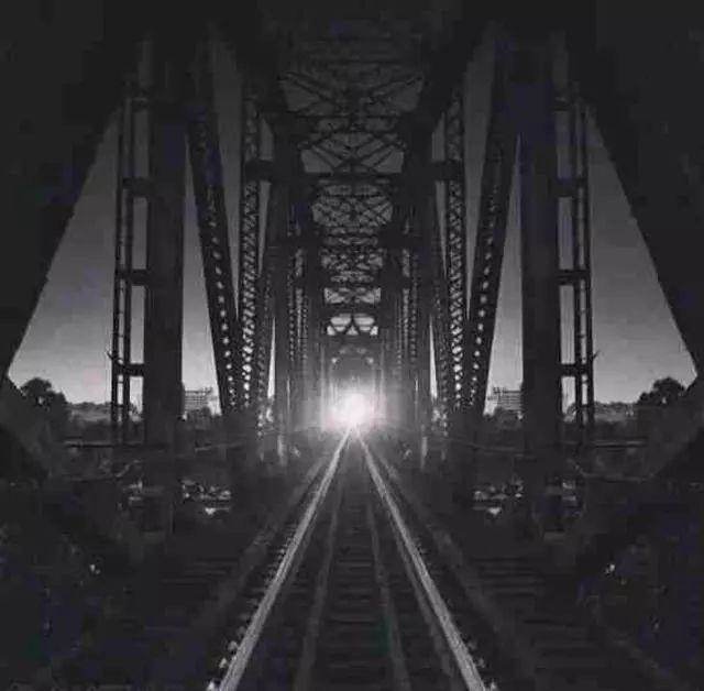 始于无话不谈，终于无话可说(图2)