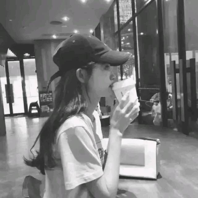 适合发朋友圈的20句超霸气句子，短、狠、拽(图2)