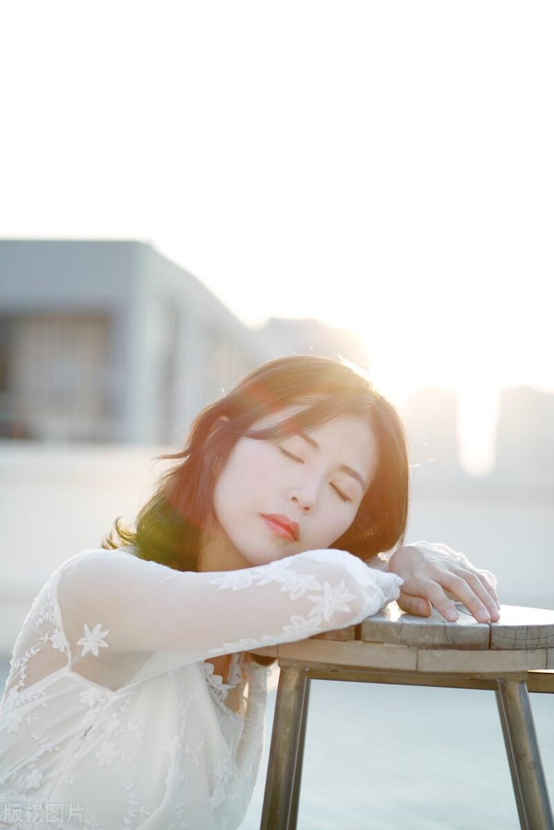 走心文案高质量的短句（关于情感的文案短句）(图1)