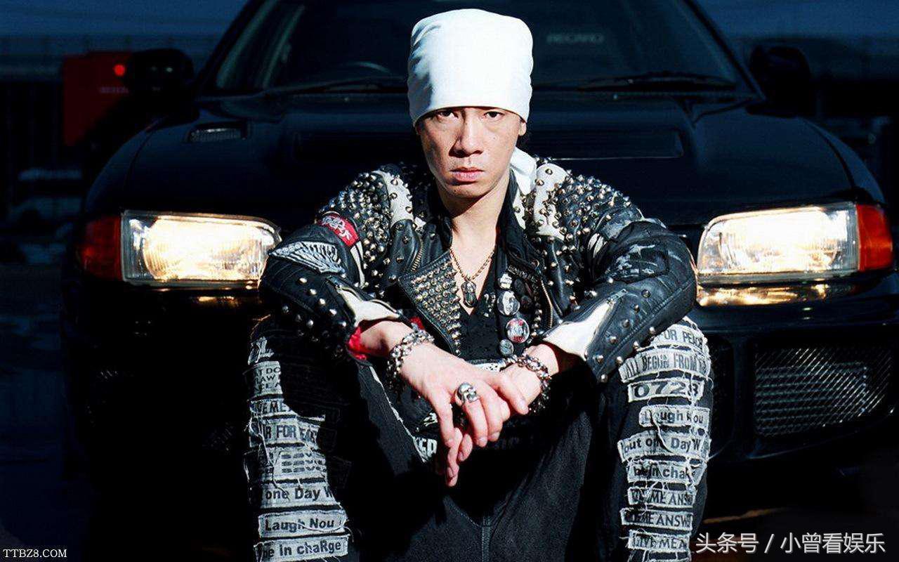 KTV必点歌曲，最后一首听前奏就哭了(图1)