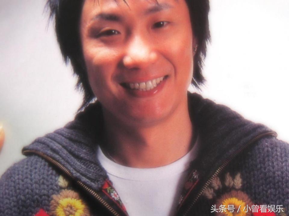 KTV必点歌曲，最后一首听前奏就哭了(图2)