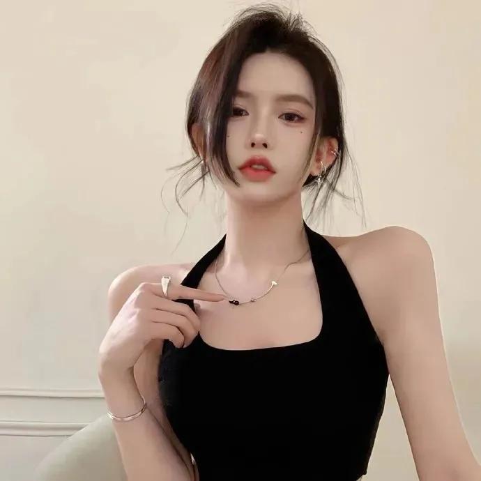 又狠又拽的辣妹必备文案(图1)