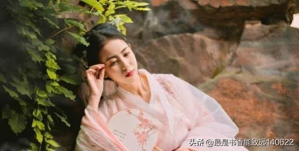 66句绝美爱情诗句，绵绵相思醉古今！(图2)