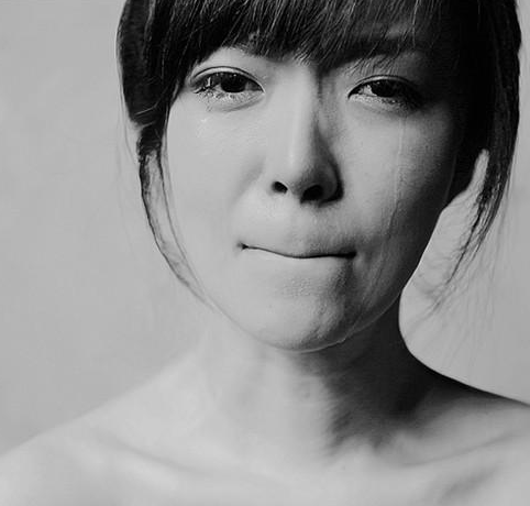 不要和陌生人说话，怕识人不清，但坚信生活美好，因它有梦可追(图1)