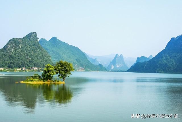 15个风景如画的唯美句子，拿去发朋友圈吧！(图2)