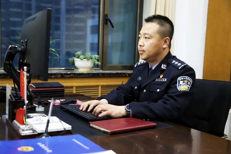 【五四特辑】青年民警从警格言(图9)