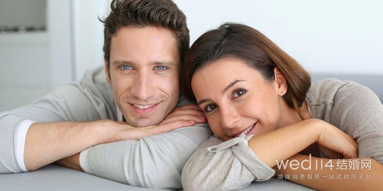 两周年纪念日心情语录 你的一举一动都令我着迷(图3)