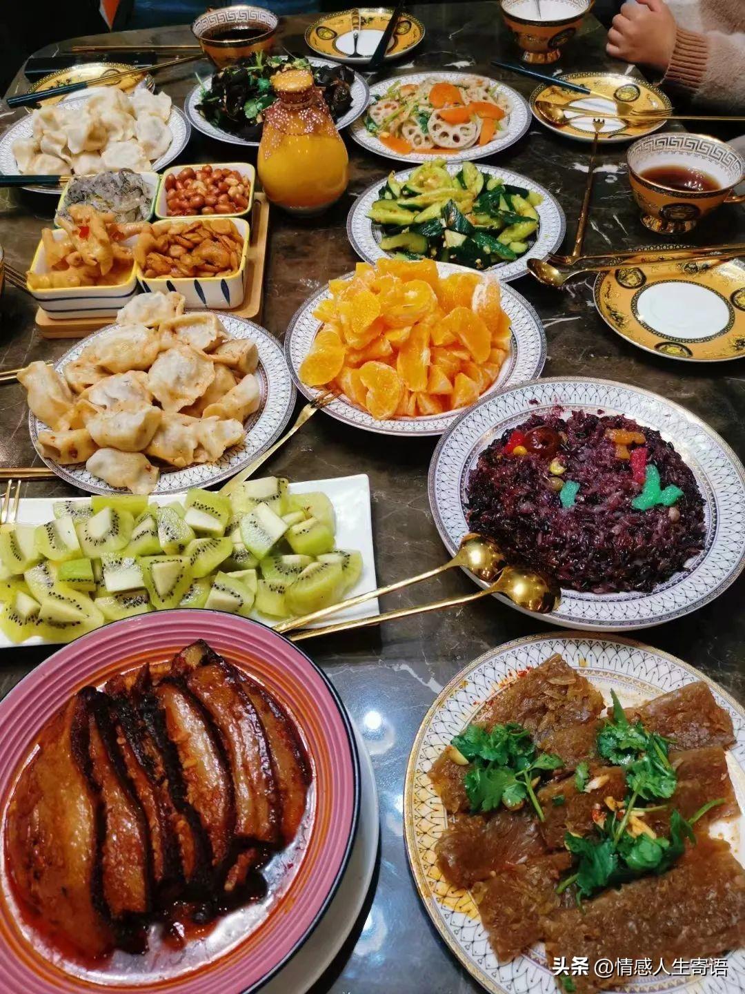 亲人相聚美好的句子，一家人吃饭暖心文案(图3)